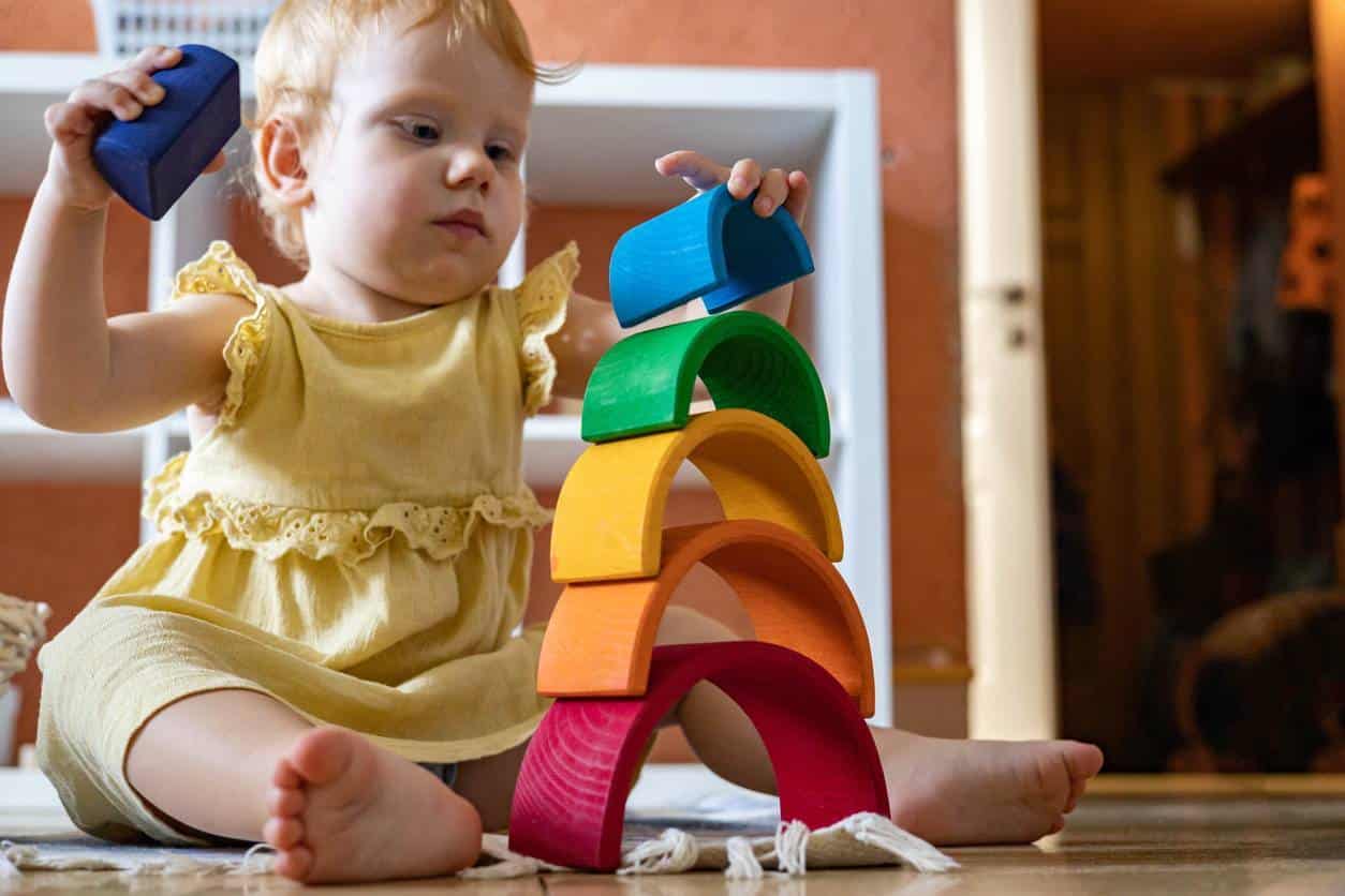 jeux et jouets Montessori pour bébé